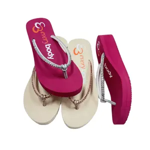 Custom Female Outdoor Sandals Summer Season Diamond Strap Rubber High Heel Flip Flops Anti-Slippery Platform Wedge