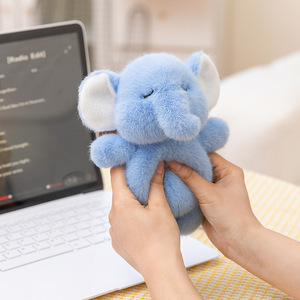 Coussin <span class=keywords><strong>de</strong></span> poignet <span class=keywords><strong>de</strong></span> bureau en peluche motif chat <span class=keywords><strong>de</strong></span> dessin animé avec rembourrage en coton PP – Cadeau créatif et confortable - Product Image 3
