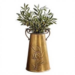Juego de Jarrones de Metal Contemporáneos para Piso, Acabado Dorado Hecho a Mano con Topiario Verde para Decoración Moderna del Hogar - Product Image 1