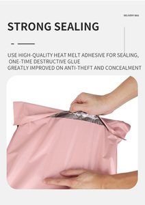 Buste di Spedizione in Polietilene Riciclato Impermeabili Rosa Chiaro di Lusso con Logo Personalizzato per Imballaggio Scarpe - Product Image 5