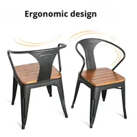 Ensemble table et chaises de style européen décontracté, rétro, pour l'extérieur, avec structure en bois massif et en fer, idéal pour les bars et les salons de thé.