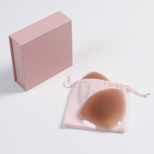 Il petalo del capezzolo in Silicone adesivo a triangolo copre il cuscinetto appiccicoso invisibili pasticcini per reggiseno senza spalline senza schienale <span class=keywords><strong>Push</strong></span> <span class=keywords><strong>up</strong></span> Custom pasticcini - Product Image 1