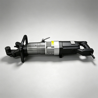 Cintreuse de barres d'armature électrohydraulique portative semi-automatique, petite, avec moteur de 1,8 kW et plage de pliage de 4 à 32 mm