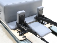 Reformer Pilates Premium en Alliage d'Aluminium avec Demi-Tourneuse, Lit de Pilates Noir pour Équipement de Studio et Entraînement du Core