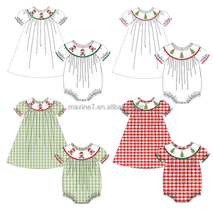 Vêtements filles appliques <span class=keywords><strong>de</strong></span> Noël haut pour fille ensemble <span class=keywords><strong>de</strong></span> robes à bretelles à carreaux haut et robe dos nu tenues 2 pièces pour filles - Product Image 6