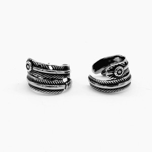 yunnique <b>Feather</b> <b>Cuff</b> Earrings Tibetan Silver Men Women Retro Studs Fashion Jewelry Guangzhou Origin - Product Image 1