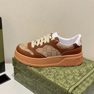 <span class=keywords><strong>รองเท้า</strong></span>ผ้าใบหนังแท้ดีไซน์หรูสไตล์เรโทร  สำหรับเดินเล่นลำลอง  คุณภาพสูงสำหรับผู้หญิงและผู้<span class=keywords><strong>ช</strong></span>าย  เหมาะสำหรับเล่นสเก็ตบอร์ด - Product Image 4