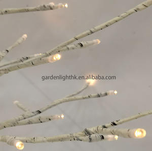 Arbre artificiel en plastique en forme de branche de bouleau de 18 pouces avec lumières LED pour décorations de Noël, centre de table d'intérieur pour chambre à coucher - Product Image 4