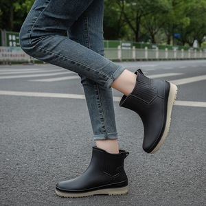 <span class=keywords><strong>Scarpe</strong></span> Antiscivolo <span class=keywords><strong>in</strong></span> PVC a Tubo Basso, <span class=keywords><strong>Scarpe</strong></span> Impermeabili da Cucina, Stivali da Pioggia Corti da Donna <span class=keywords><strong>per</strong></span> Primavera - Product Image 3