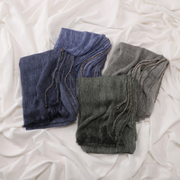 Nouveau Foulard Châle Femme 2026 en Rayonne Douce, Bordure Chaîne Dorée, Franges à Effet Froissé Naturel, Vente en Gros