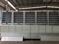 Condenseur de réfrigération par évaporation à faible consommation d'énergie et à économie d'eau, avec un design compact et peu encombrant