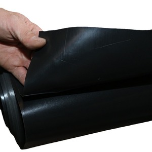 Mật độ cao màu đen thiên vị ao lót mịn chống thấm nước composite HDPE geomembranes làm EPDM <span class=keywords><strong>PE</strong></span> cho cá chăn nuôi - Product Image 1