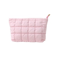Sac de maquillage matelassé uni en gros, pochette moelleuse, trousse de toilette douce et rembourrée, sacs cosmétiques matelassés à fermeture éclair pour femmes