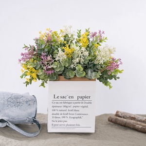 Flores Artificiales CallaFloral con Semillas de Eucalipto, Rama Individual de PVC y Goma Suave para Decoración del Hogar y Bodas - Product Image 2