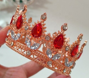 Decorazione per Torte Corona in Lega Placcata Oro con Strass Multicolore Corona <span class=keywords><strong>da</strong></span> <span class=keywords><strong>Regina</strong></span> per Feste di Compleanno e Matrimoni - Product Image 4