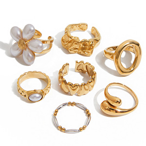 Ensemble de bagues élégantes en perles pour femmes, couleur or, motif floral géométrique, sertissage clos, bijoux cadeau, bagues tendance - Product Image 1