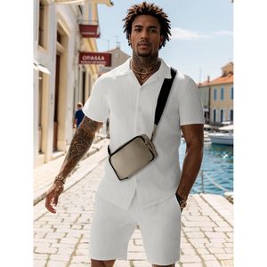 Ensemble de vêtements d'été pour homme personnalisé en 2 pièces, chemise à manches courtes et short, coton respirant, vêtements de plage décontractés - Product Image 4