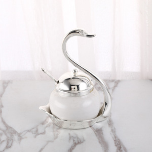 Tarro de cristal para condimentos con diseño de cisne de aleación de estilo europeo, nuevo tarro de cristal y aleación de zinc para el hogar y hoteles, suministro directo. - Product Image 4