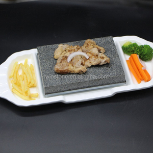 Filete de placa de piedra conjunto parrilla filete en piedra muy caliente <span class=keywords><strong>roca</strong></span> de Lava con un plato de porcelana - Product Image 1