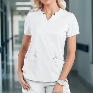 Haut d'uniforme médical extensible uni en spandex pour femme, idéal pour pharmacien(ne)s cliniques, pédiatres et chirurgiens(ses) - Product Image 4