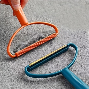 KingHon Portable <b>Pet</b> Hair Remover Roller for Dog Cat Fur Cleaning Lint Carpet Woolen Coat Sweater Fluff <b>Brush</b> Combs for Grooming - Product Image 1