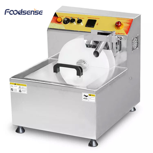 Machine de fabrication de <span class=keywords><strong>chocolat</strong></span>, tempérage, revêtement chaud, barre d'emballage, <span class=keywords><strong>fontaine</strong></span> de conque, rasage - Product Image 6