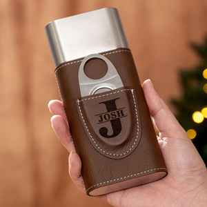 लक्जरी यात्रा के लिए अंतर्निहित कटर लेजर उत्कीर्ण पाठ पोर्टेबल के साथ लक्जरी यात्रा लेदरनेट सिगार ह्यूमिडोर मामले - Product Image 2