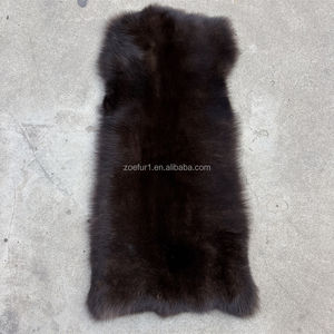 Piel de Zorro Teñida de Gris para Uso en Prendas de Vestir, Venta al Por Mayor - Product Image 5