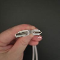 Câbles USB-A vers USB Type-C moulés par injection, résistants aux courants ascendants et descendants, avec arrêt automatique