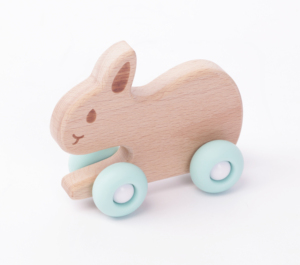 Venta directa de fábrica 100% mordedor de silicona de grado alimenticio llave de oso sin BPA bebé Animal coche de madera juguete para mordedura de dentición coche de baquelita - Product Image 3