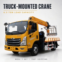 Grue montée sur camion à flèche télescopique rotative à 360°, avec vérins hydrauliques réglables, pour levage de charges, moteur diesel