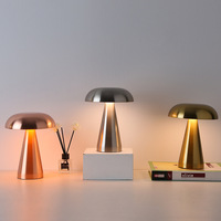 Lampe de table champignon LED en métal chromé argenté Rétro américain Veilleuse à intensité variable en métal