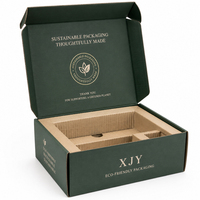 Boîte d'expédition en carton rigide écologique XJY, découpée à l'emporte-pièce, avec logo imprimé et gaufrage pour chaussettes, avec insert en carton ondulé