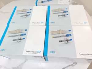 เซ็นเซอร์วัดค่าการนำไฟฟ้าแบบดิจิตอล Endress Hauser Memosens CLS15E ความแม่นยำ 5% วัสดุทำจากแก้ว สำหรับน้ำดื่มและน้ำเสียอุตสาหกรรม - Product Image 4
