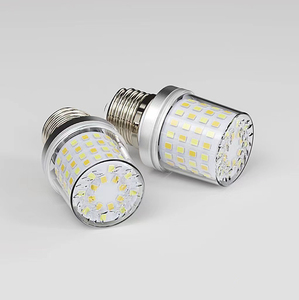 Bombilla LED Tipo Maíz, Base E27, SMD2835, 5000K, Luz Diurna, Cuerpo de Plástico, CA 85-265V, Certificación CE, Vida Útil de 25000H, Ra80, Garantía de 2 Años - Product Image 1