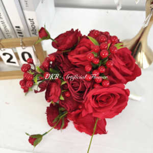 Venta al por mayor nuevas decoraciones de ramo de novia: ramo artificial rojo de primera calidad Ramos de boda para novia - Product Image 4