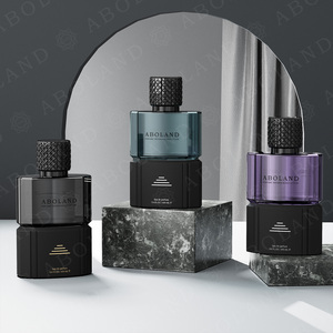 High Quality Luxury Design 100ml Glass <b>Empty</b> <b>Spray</b> Green Beautiful Perfume <b>Bottles</b> - Product Image 2