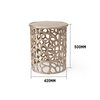 Table d'appoint ronde en métal au design créatif haut de gamme, table basse pour chambre et salon, table d'appoint et d'extrémité exclusive à vendre