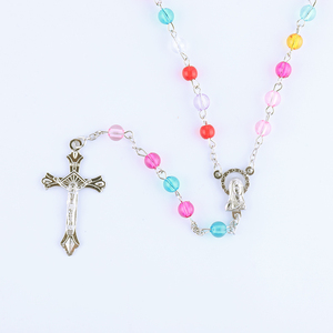 Collar de cuentas acrílicas de varios colores, transparente, con Cruz de aleación y Medalla de <span class=keywords><strong>la</strong></span> <span class=keywords><strong>Virgen</strong></span> Marí<span class=keywords><strong>a</strong></span> para cathol - Product Image 3