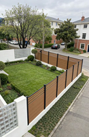 Rampe de balcon incurvée moderne en alliage d'aluminium et acier inoxydable, sur mesure pour bâtiments résidentiels et commerciaux