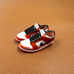 Llavero con forma de zapatilla Aj, modelo <span class=keywords><strong>Dunk</strong></span>, tridimensional, de zapatillas de baloncesto, moderno, caja sorpresa, colgante para bolso, adorno - Product Image 4