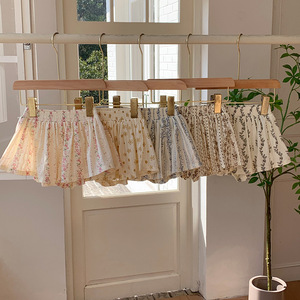 XT2026 Short à volants fleuri pour bébé et jeune enfant fille, design coréen, pour l'été, vente en gros - Product Image 1