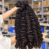 Mèches de cheveux humains bruts non traités, bouclés naturels, ondulés, bouclés birmans, alignés sur les cuticules, cheveux cambodgiens, cheveux indiens, cheveux vietnamiens