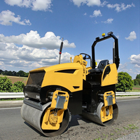 Compacteur de rouleau de route de haute qualité de 1.2 tonnes 3 tonnes 2 tonnes Mini rouleau de route vibrant à double tambour Compacteur de 1.5 tonnes à vendre