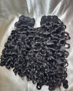 Fournisseurs de Cheveux Naturels : Lots de Cheveux Humains Vietnamiens Bruts, Ondulés Naturels, pour Tête Entière, Prix de Gros, Bouclés Birmans, Bouclés Caribéens, Bouclés Souples - Product Image 5