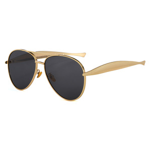 Nouvelles lunettes <span class=keywords><strong>de</strong></span> soleil Toad modèle 2026 - Lunettes <span class=keywords><strong>de</strong></span> soleil pour femmes à <span class=keywords><strong>monture</strong></span> large avec <span class=keywords><strong>monture</strong></span> en métal - Lunettes <span class=keywords><strong>de</strong></span> soleil rétro et au style unique - Product Image 4