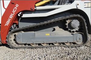 Minicargadora TAKEUCHI TL8R2 2023 para paisajismo, agricultura, elevación vertical, carga en camiones y elevación - Product Image 5