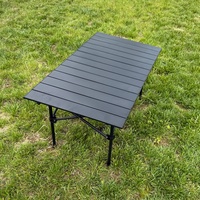 Table de camping rectangulaire pliable en acier inoxydable, design moderne, portable, antidérapante, imperméable, idéale pour les pique-niques et le camping