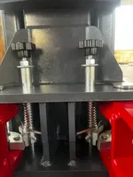 Gaosheng Lift Premium Otomatik 2 Kolon Portal Araç Kaldırma Makinesi Araç Lifti Yüksek Kapasiteli 5.5t Oto Lift Kolay Kullanımlı Araç Lifti