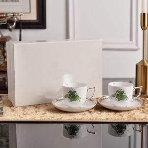 Meilleures ventes Tasse à thé de l'après-midi de luxe en céramique Tasse à café et soucoupe avec boîte cadeau - Product Image 4